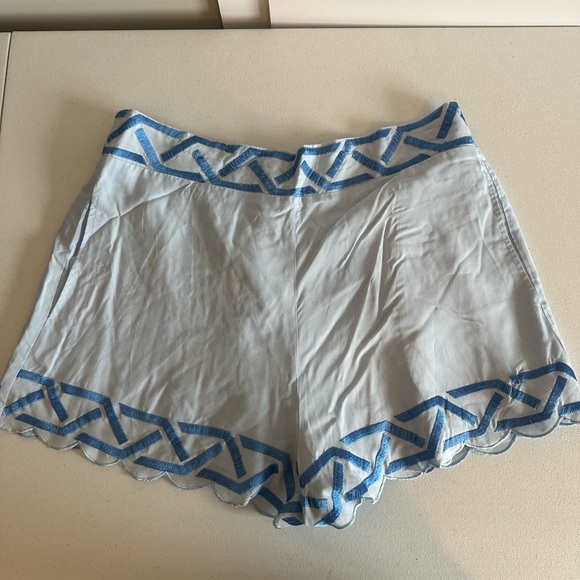 Women’s L NWT Emily McCarthy Sky Blue High Waist Scalloped Dressy Shorts - Picture 3 of 15